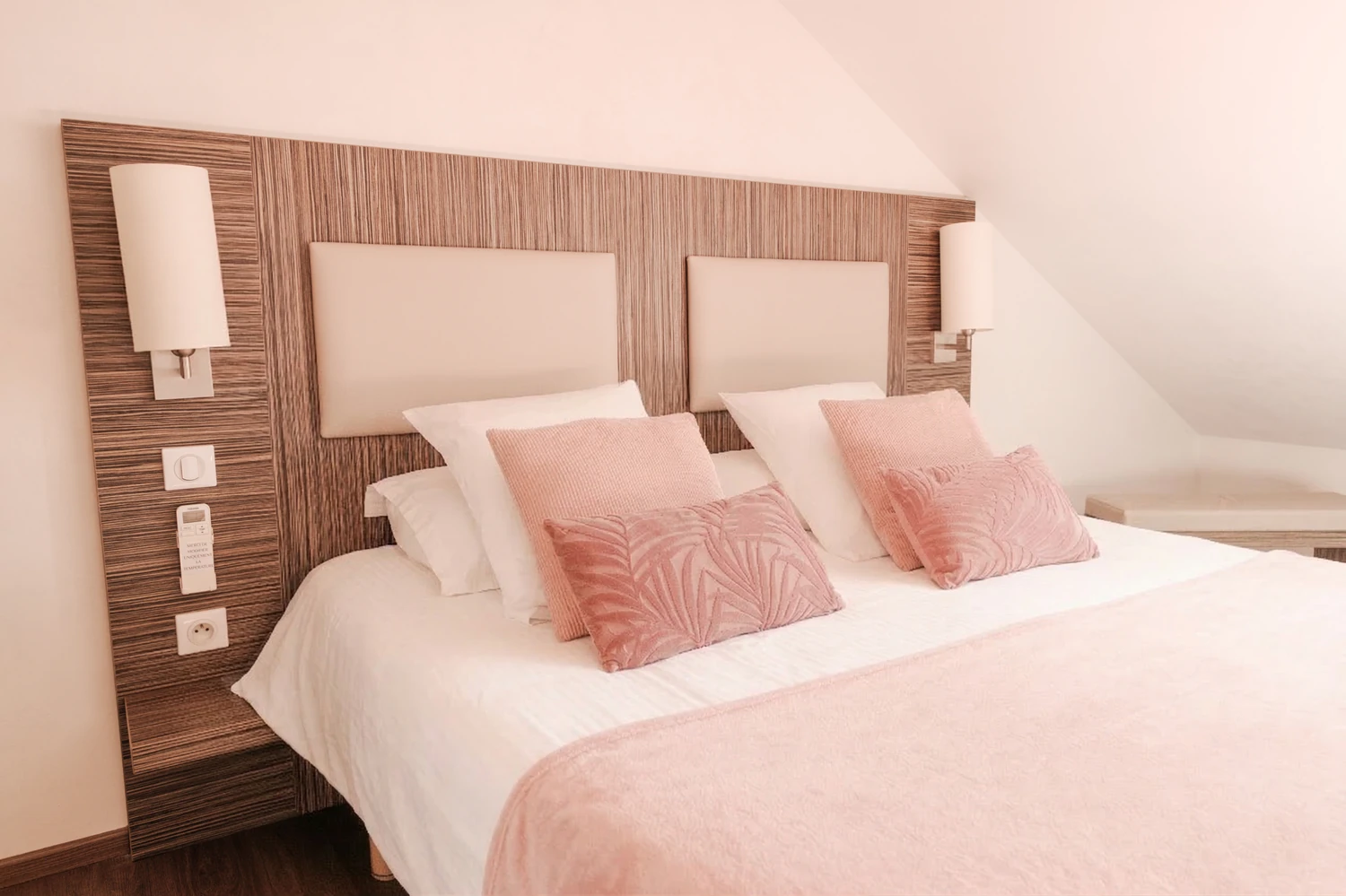 lit de la chambre supérieure